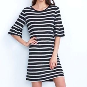 Velvet by Graham & Spencer Black & White Dress